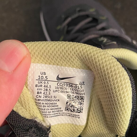 Nike Legend Essential 2 'Iron Grey Limelight' - Size 10.5 - Picture 8 of 8